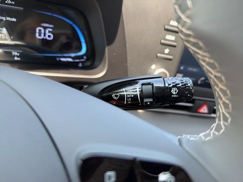 New 2026 Hyundai Elantra Sport FWD image 32