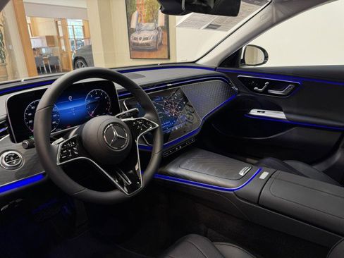 Certified 2025 Mercedes-Benz E 350 Sedan image 6