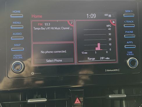 Used 2022 Toyota Camry LE FWD image 26