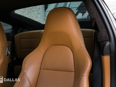 Used 2018 Porsche 911 Turbo S image 26