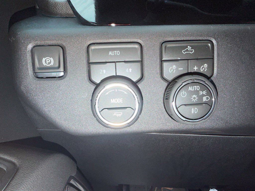 New 2026 Chevrolet Silverado 1500 RST w/ RST Select Package AWD/4WD image 30
