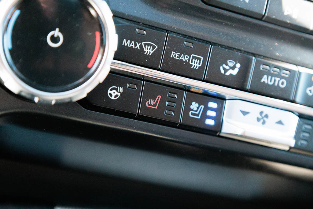 Used 2026 Ford F350 Platinum AWD/4WD image 5