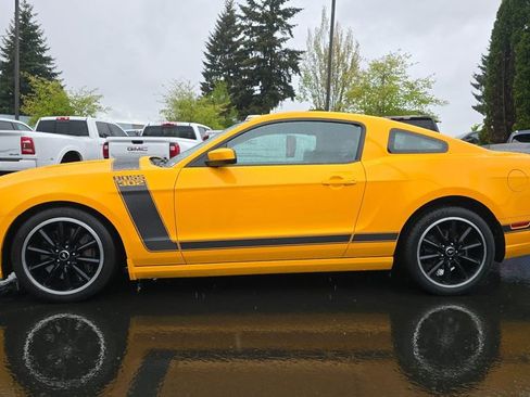 Used 2013 Ford Mustang Boss 302 w/ Boss 302 Accessory Pkg RWD image 6