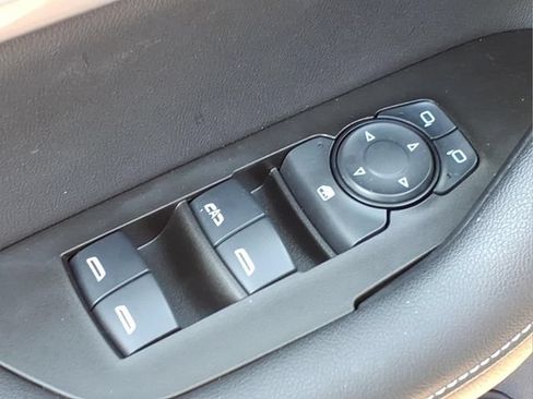 Used 2024 Chevrolet Blazer LT w/ Convenience Package FWD image 16