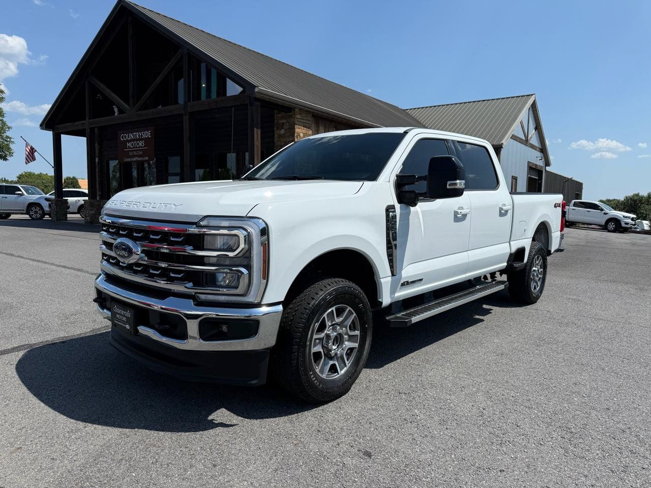 Used 2025 Ford F250 Lariat AWD/4WD image 2