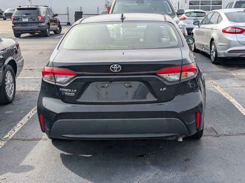 Used 2020 Toyota Corolla LE image 6
