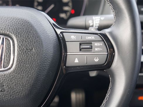 Used 2022 Honda Civic Sport image 16