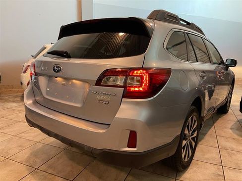 Used 2015 Subaru Outback 2.5i Limited AWD/4WD image 53