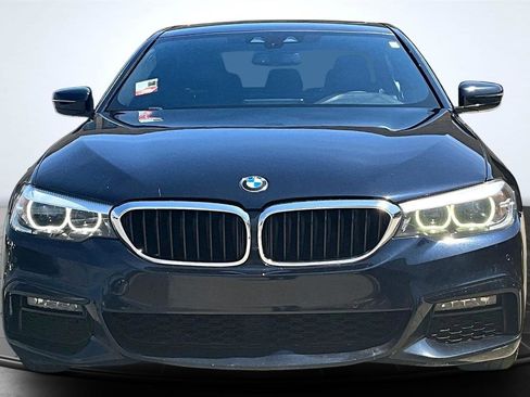 Used 2019 BMW 540i w/ M Sport Package RWD image 2