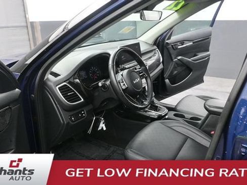 Used 2022 Kia Seltos EX AWD/4WD image 10