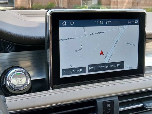 Used 2021 Lincoln Corsair AWD w/ Premium Package image 19