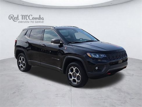Used 2022 Jeep Compass Trailhawk AWD/4WD image 10