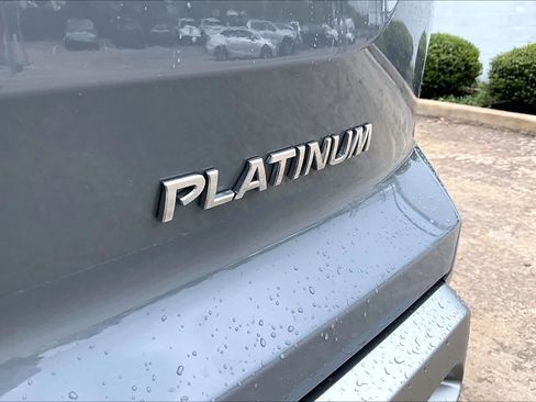 Used 2025 Nissan Pathfinder Platinum w/ Cargo Package FWD image 10