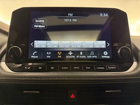 Used 2023 Nissan Rogue Platinum w/ Platinum Premium Package image 21