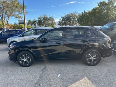 Used 2024 Honda HR-V EX-L image 9