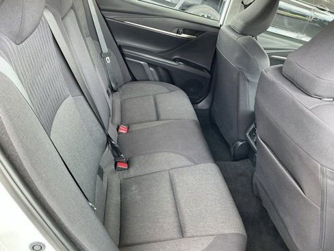 Used 2025 Toyota Camry LE FWD image 18
