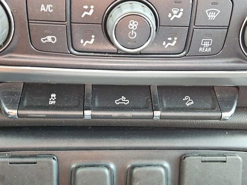 Used 2016 Chevrolet Silverado 1500 LT image 37