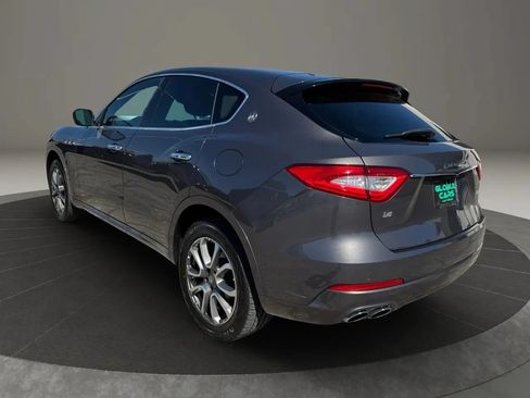 Used 2019 Maserati Levante AWD/4WD image 7