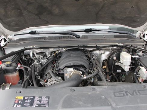 Used 2016 GMC Yukon Denali w/ Open Road Package image 32