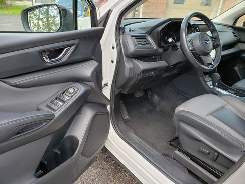 Used 2023 Subaru Ascent Onyx Edition AWD/4WD image 4