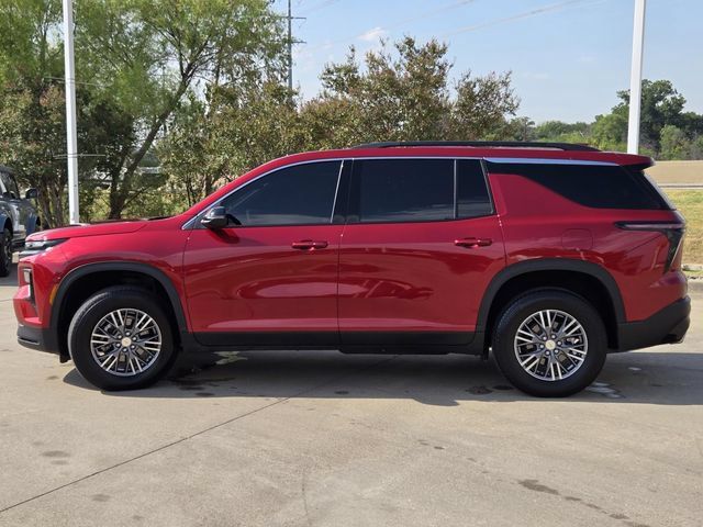 Used 2026 Chevrolet Traverse LT FWD image 3