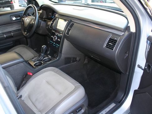 Used 2019 Ford Flex Limited w/ Limited Appearance Package AWD/4WD image 13