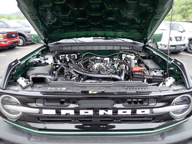 Certified 2025 Ford Bronco Outer Banks AWD/4WD image 15