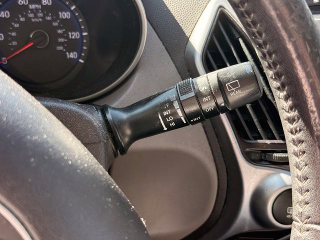 Used 2012 Hyundai Tucson GLS FWD image 16