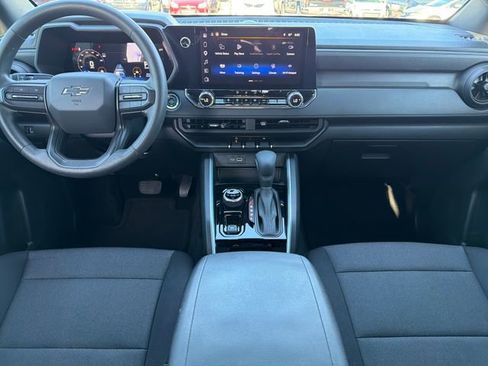 Certified 2025 Chevrolet Colorado Trail Boss AWD/4WD image 9