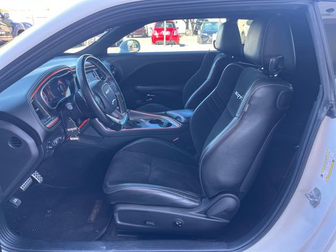 Used 2022 Dodge Challenger SRT Hellcat Redeye image 14