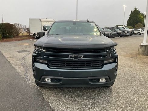 Used 2019 Chevrolet Silverado 1500 RST image 2