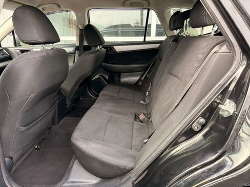 Used 2018 Subaru Outback 2.5i image 16