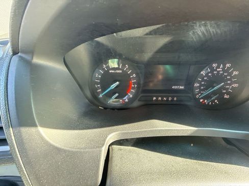 Used 2017 Ford Explorer Base image 3