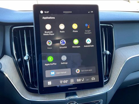 New 2026 Volvo XC60 B5 Plus w/ Climate Package image 21