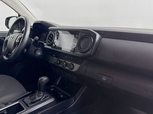 Used 2021 Toyota Tacoma SR RWD image 25