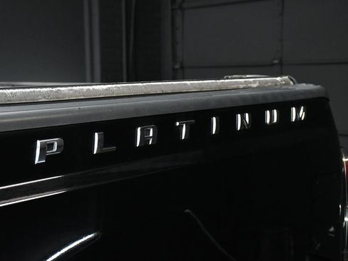 Used 2016 Ford F350 Platinum w/ FX4 Off-Road Package image 12