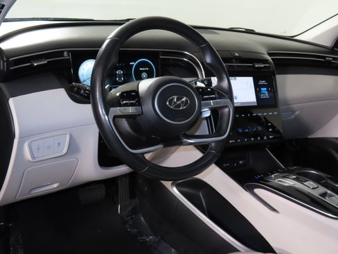 Used 2024 Hyundai Tucson Limited image 39