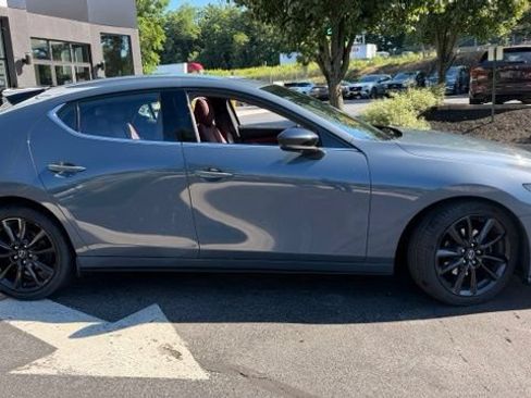 Certified 2021 MAZDA MAZDA3 Hatchback w/Premium Plus Pkg AWD/4WD image 3