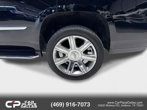 Used 2019 Cadillac Escalade Luxury RWD image 37