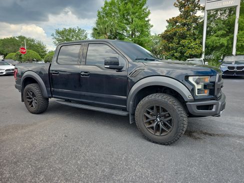 Used 2017 Ford F150 Raptor w/ Equipment Group 802A Luxury AWD/4WD image 1