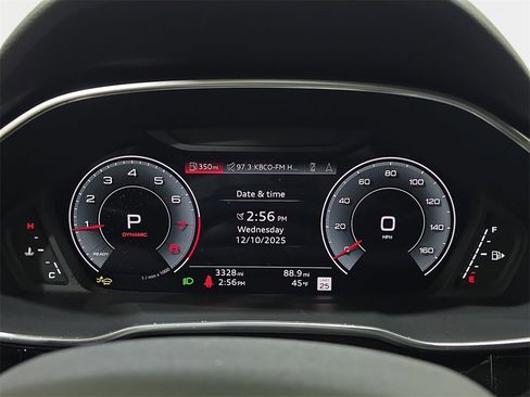 Used 2025 Audi Q3 2.0T Premium Plus w/ Premium Plus Package image 22