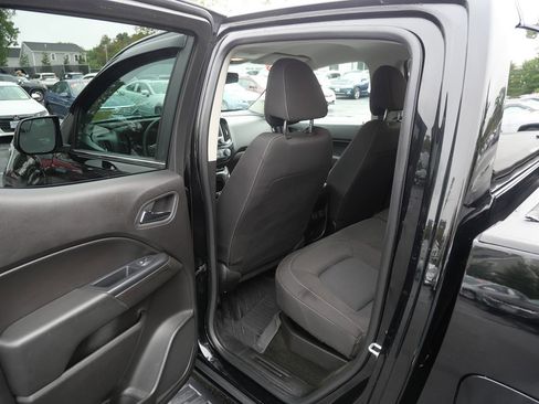 Used 2018 Chevrolet Colorado LT image 18