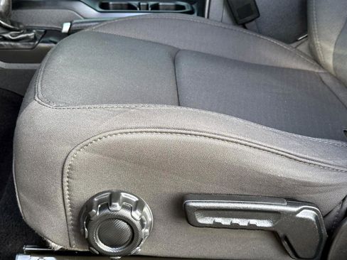 Certified 2022 Jeep Gladiator Sport image 21