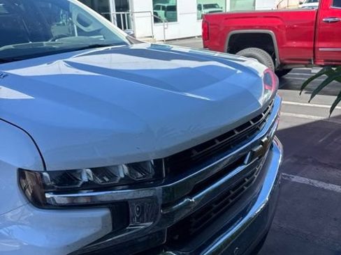 Used 2020 Chevrolet Silverado 1500 LT w/ All-Star Edition AWD/4WD image 11