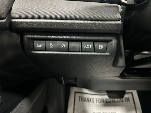 Used 2026 Toyota Camry LE FWD image 17