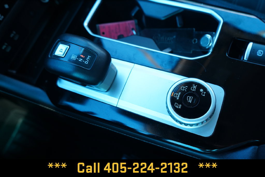 Used 2025 Mitsubishi Outlander SE FWD image 40