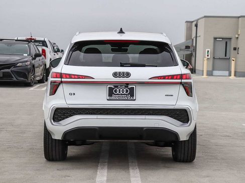 New 2026 Audi Q3 quattro 2.0T AWD/4WD image 5