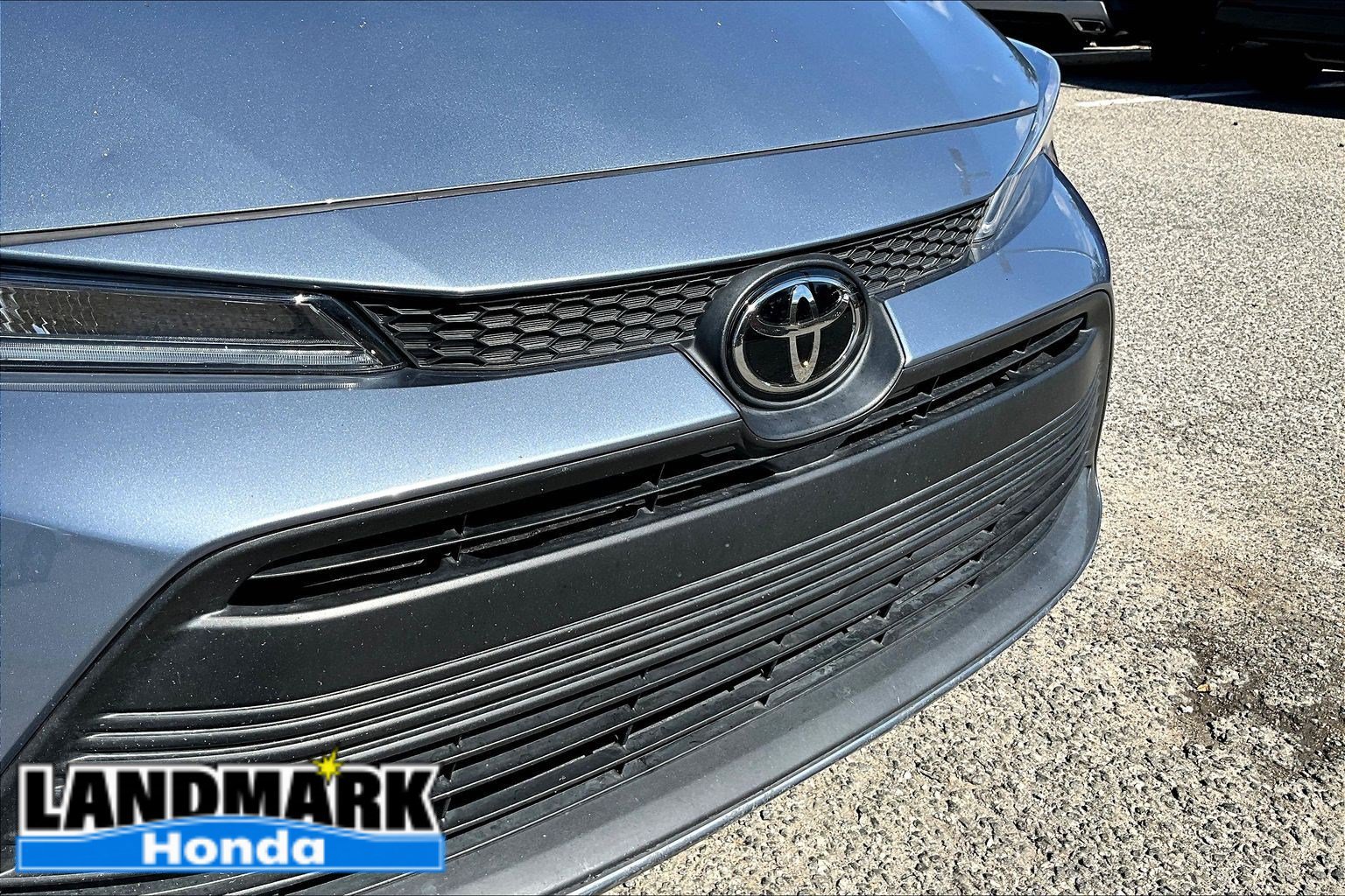 Used 2024 Toyota Corolla LE FWD image 28