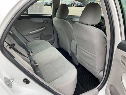 Used 2013 Toyota Corolla LE w/ Premium Pkg image 33