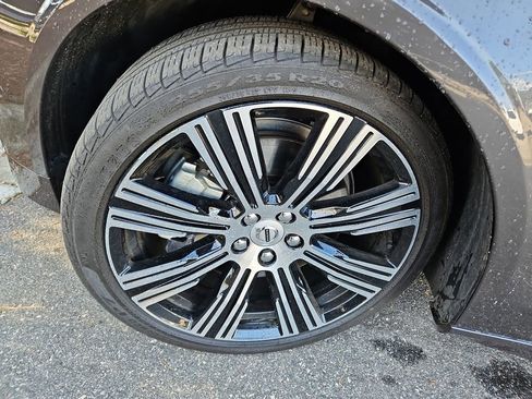 Used 2024 Volvo S90 B6 Ultimate AWD/4WD image 35